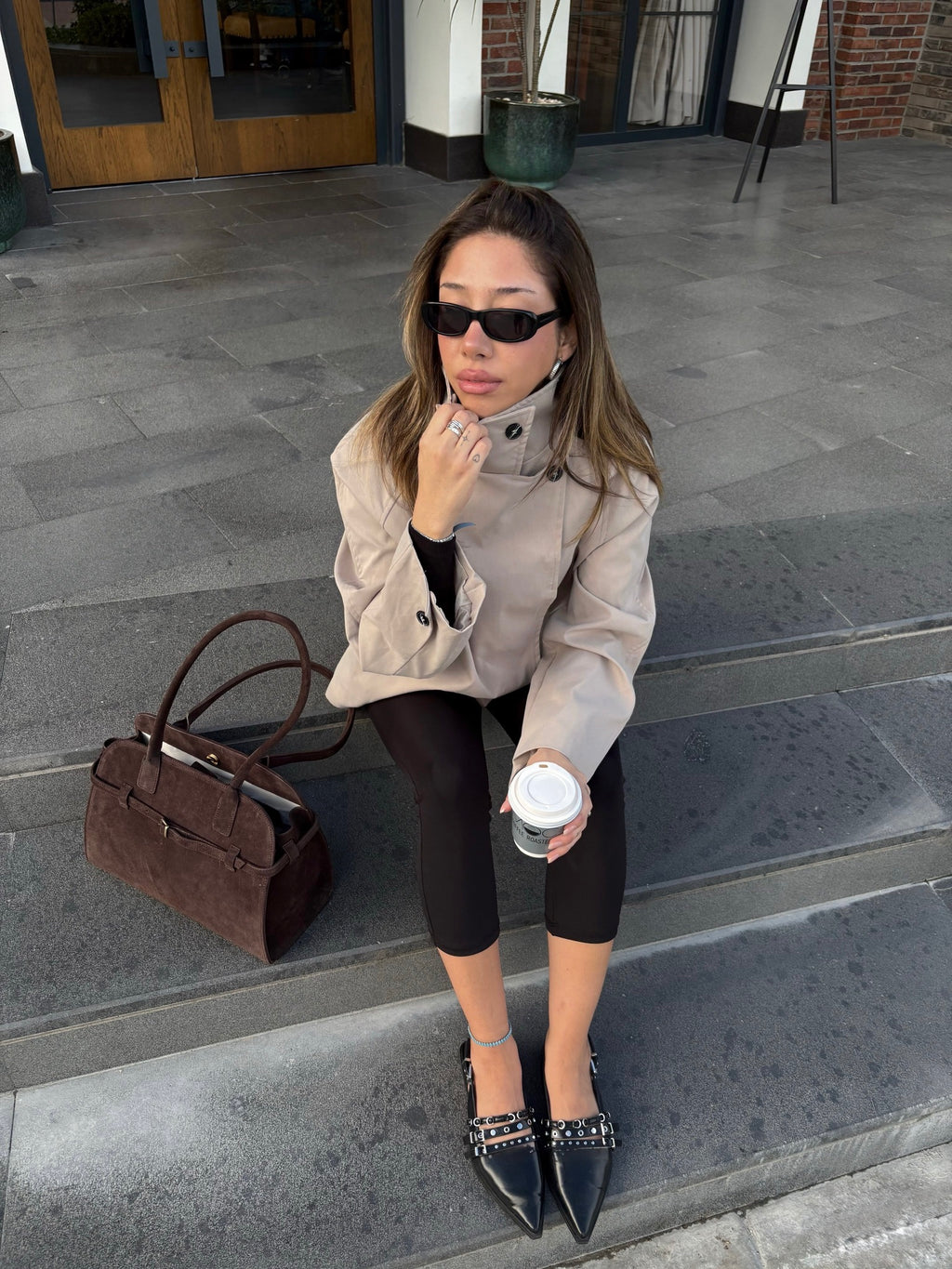 Dik Yaka Kısa Trençkot