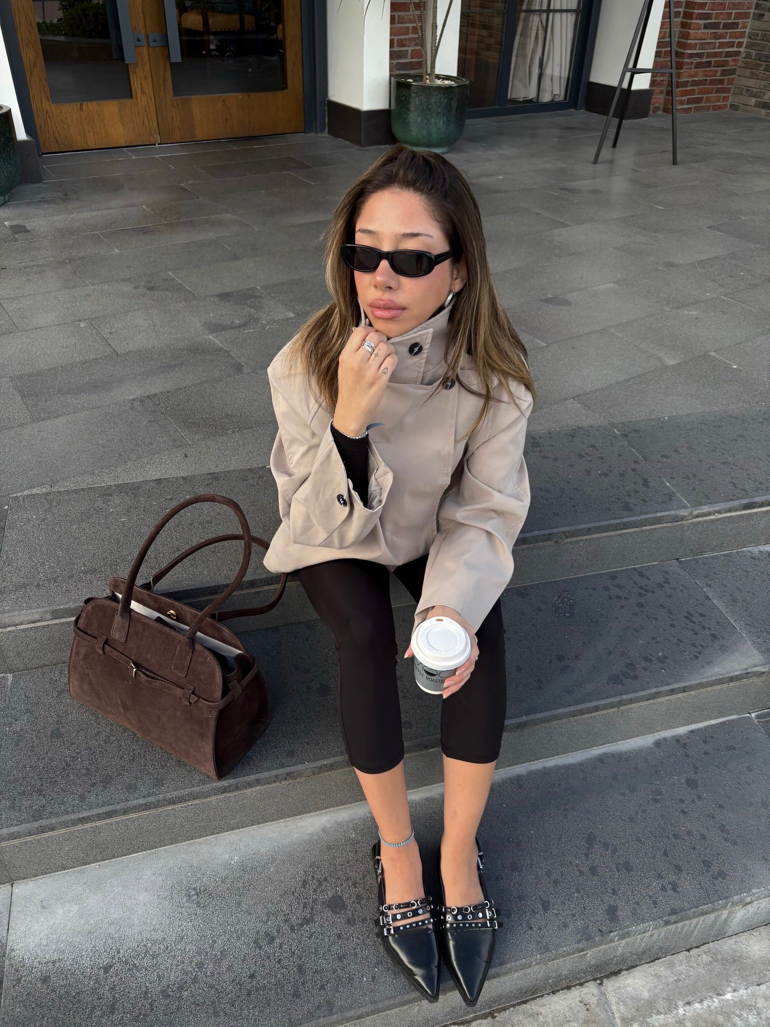 Dik Yaka Kısa Trençkot