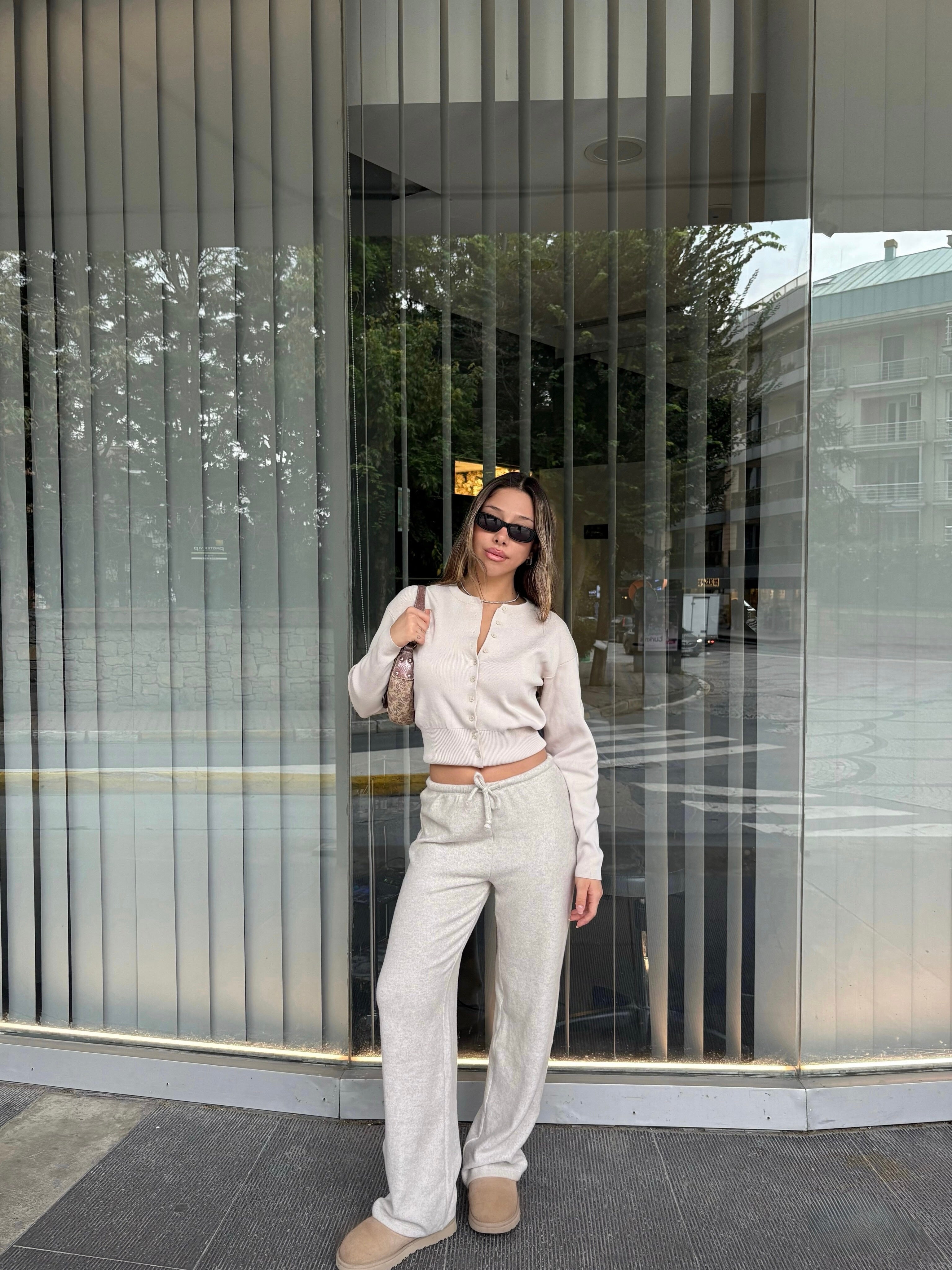 Yumuşak Dokulu Pantolon